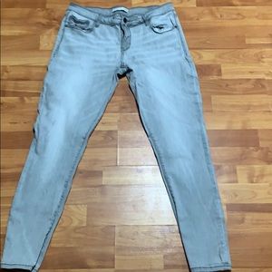 Daytrip buckle jeans